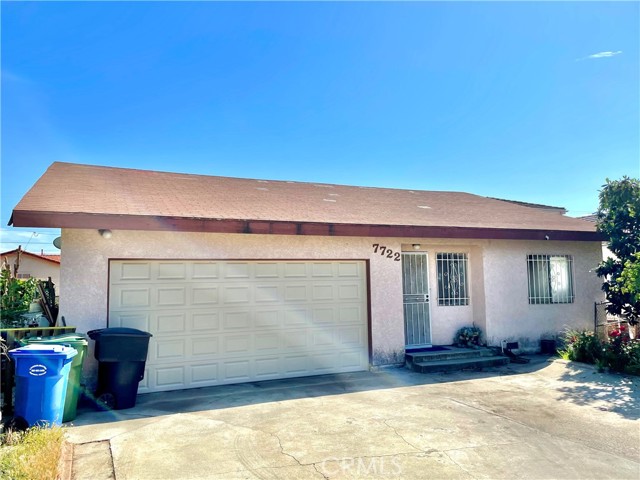 Large single-family home located in a desirable Rosemead neighborhood. This home has been freshly painted and features an open floor plan with laminated wood flooring, large kitchen and family room, 6 spacious bedrooms, and 4 baths. Very convenient location. Close to School, Shopping, and Restaurants, Perfect Multigenerational home.