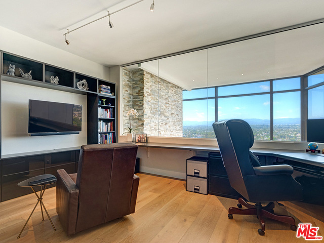4337 Marina City Drive PH38