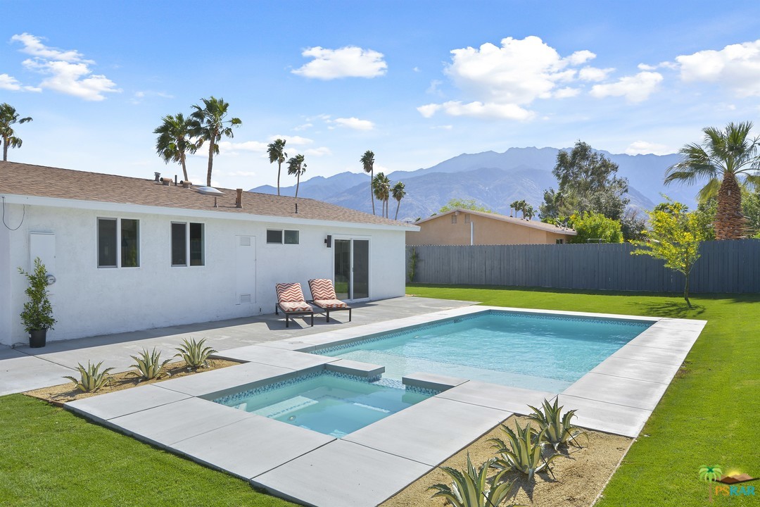 Image Number 1 for 2800 E VENTURA Road in Palm Springs