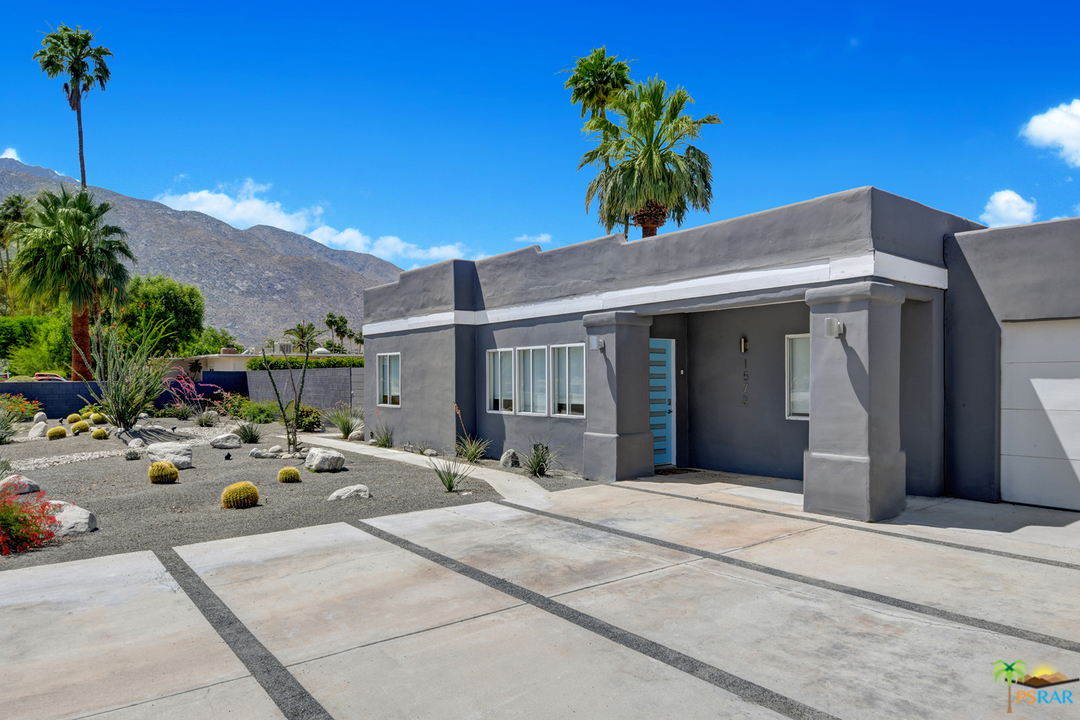 Image Number 1 for 1572 N RIVERSIDE Drive in Palm Springs