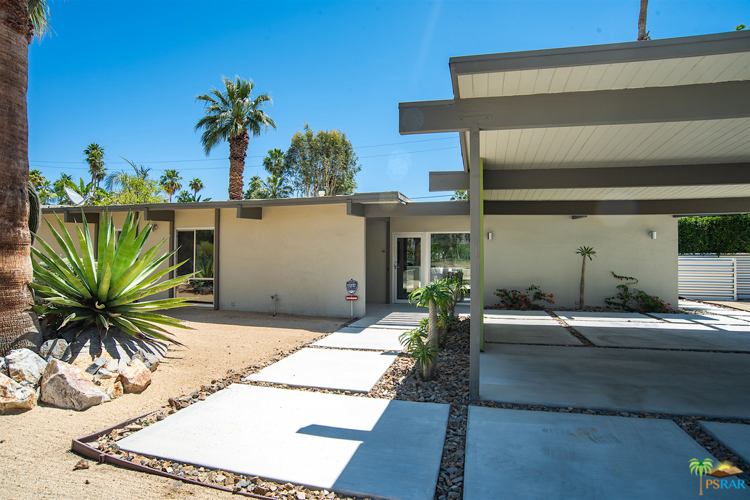 Image Number 1 for 690 S COMPADRE Road in Palm Springs