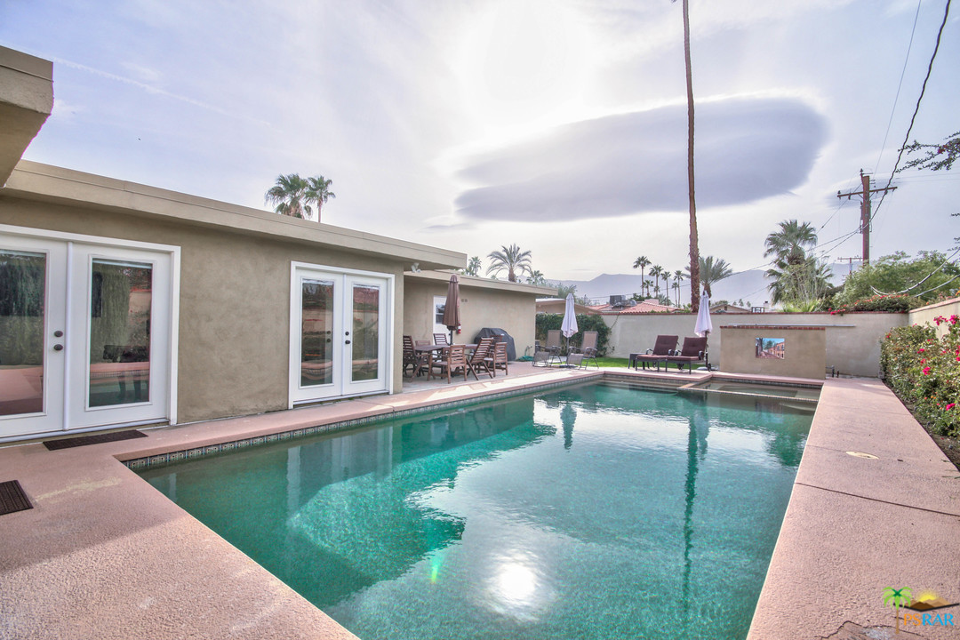 Image Number 1 for 74200 Fairway Drive in Palm Desert