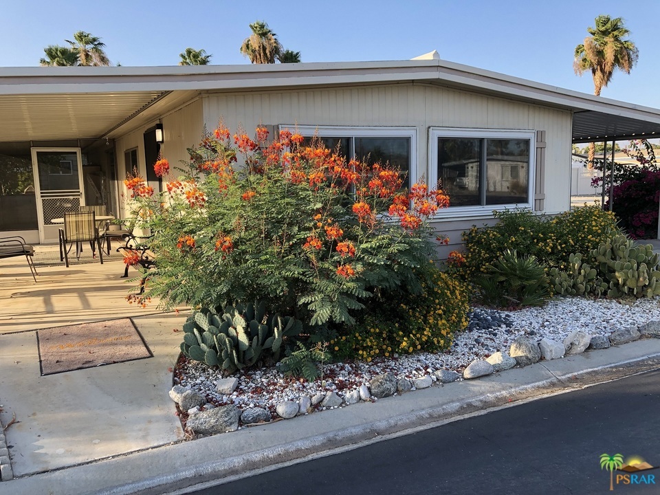 Image Number 1 for 207 COYOTE Drive in Palm Springs