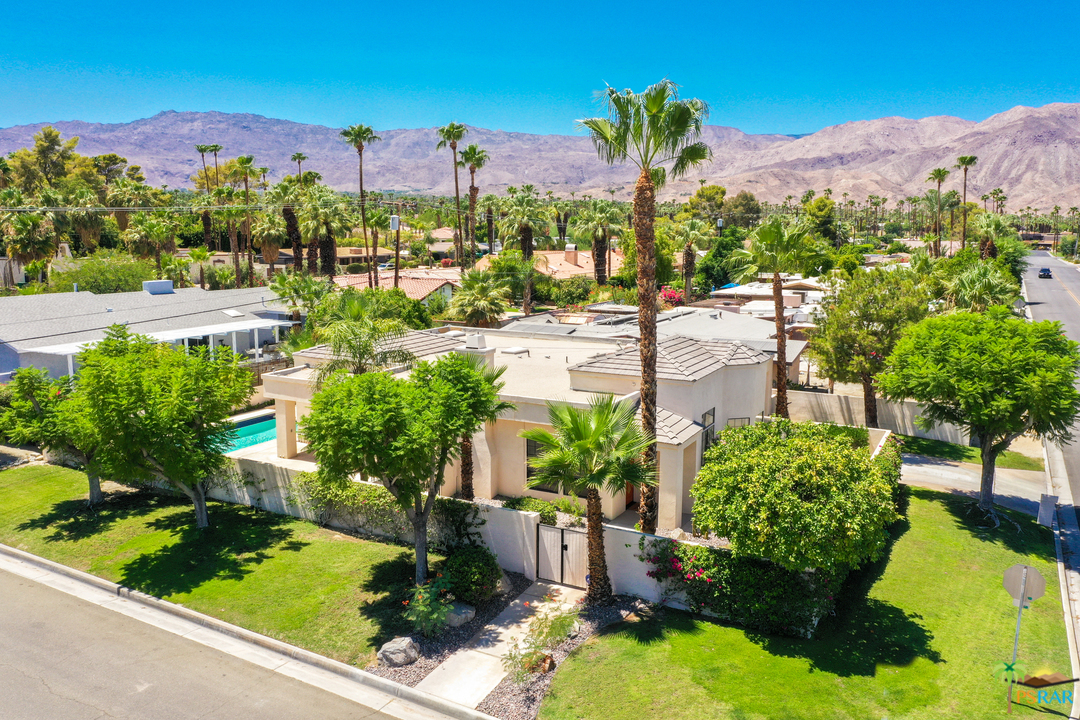 Image Number 1 for 74135 FAIRWAY Drive in Palm Desert