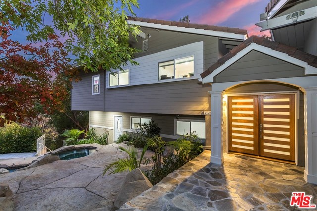 Photo of 5527 VISTA CANADA PL, La Canada Flintridge, CA 91011