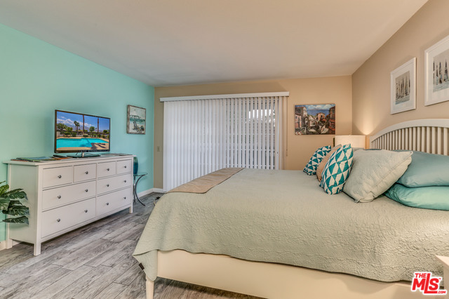 Image 6 for 505 FARRELL DR #B9