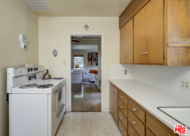 813-coeur-d-alene-ave,los-angeles,ca,90291