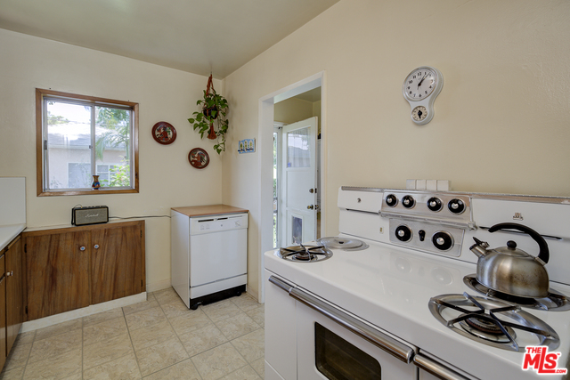 813-coeur-d-alene-ave,los-angeles,ca,90291