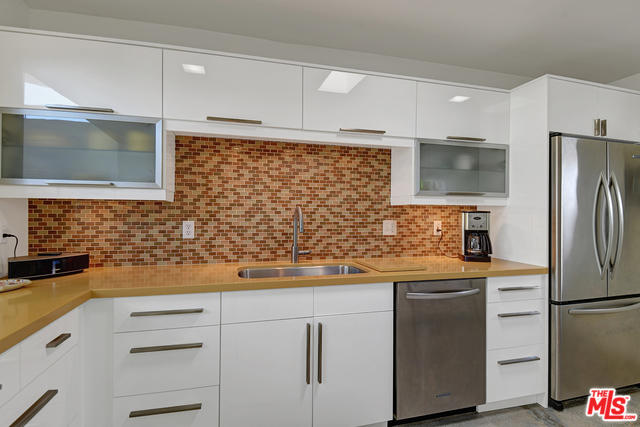 Image 12 for 2452 S SIERRA MADRE