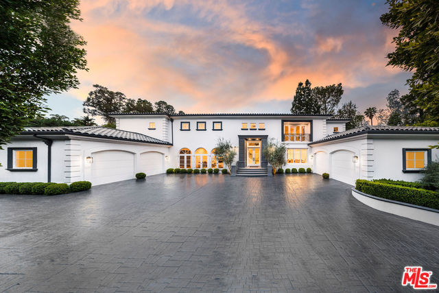 Photo of 1041 LAUREL WAY, BEVERLY HILLS, CA 90210