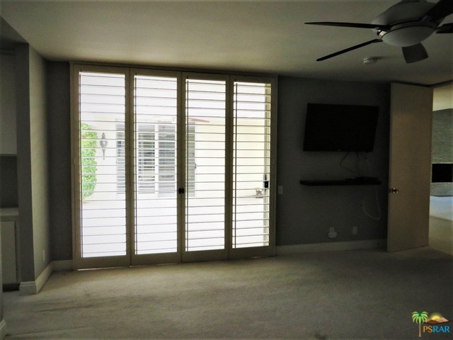 Image 18 for 2555 E JACARANDA RD