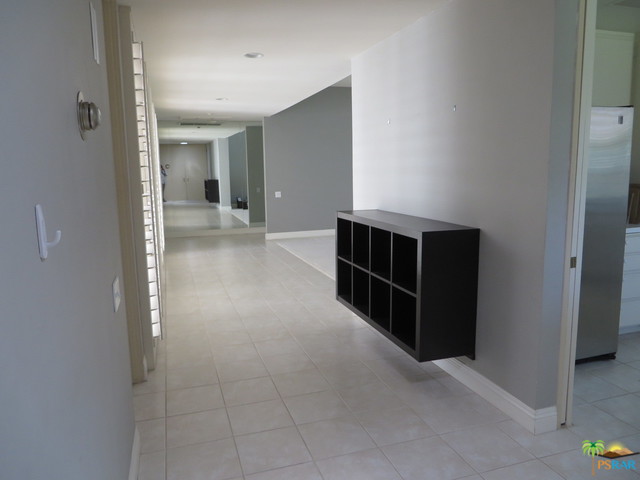 Image 2 for 2555 E JACARANDA RD