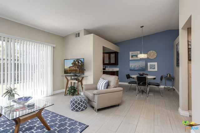 Image 7 for 505 FARRELL DR #A2