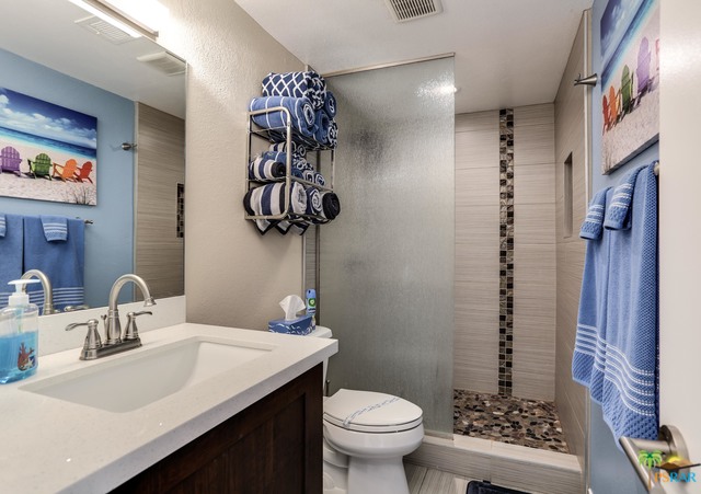 Image 19 for 505 FARRELL DR #A2