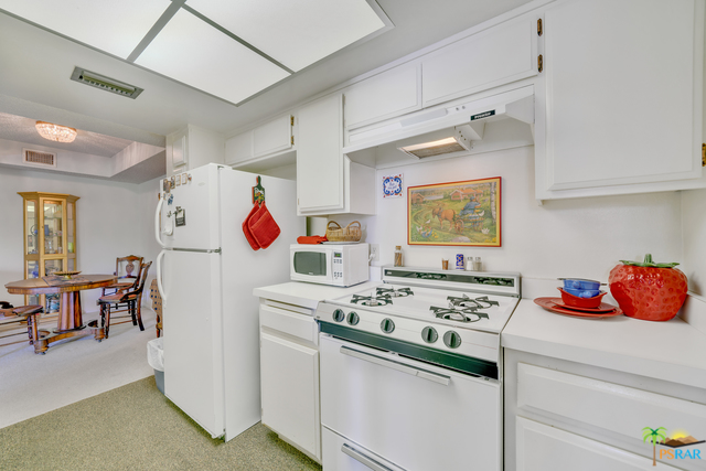 Image 18 for 1510 CAMINO REAL  #309A