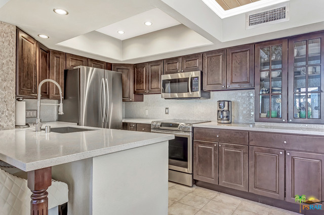 Image 6 for 1655 PALM CANYON DR #601