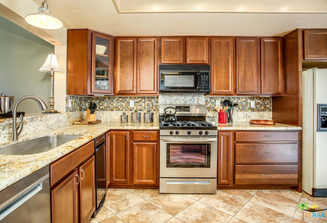 Image 12 for 6717 WILDWOOD CIR