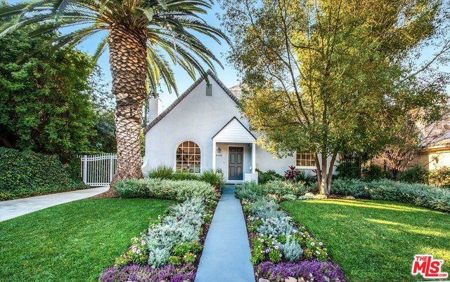 Photo of 4549 CARTWRIGHT AVE, TOLUCA LAKE, CA 91602