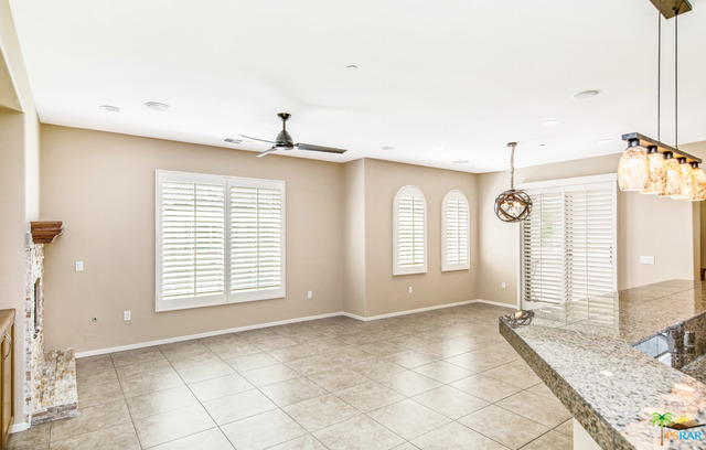 Image 3 for 359 E AMENO DR