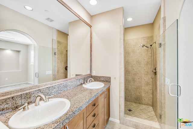 Image 19 for 359 E AMENO DR
