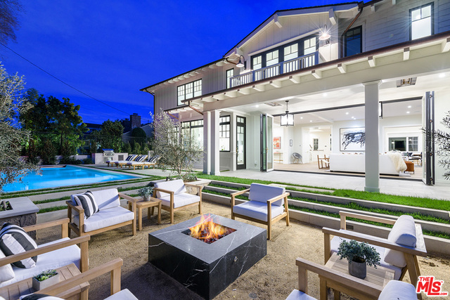Photo of 121 ESPARTA WAY, SANTA MONICA, CA 90402