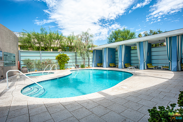 Image 6 for 850 PALM CANYON DR #201