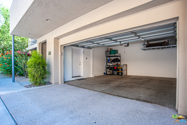 Image 29 for 850 PALM CANYON DR #201