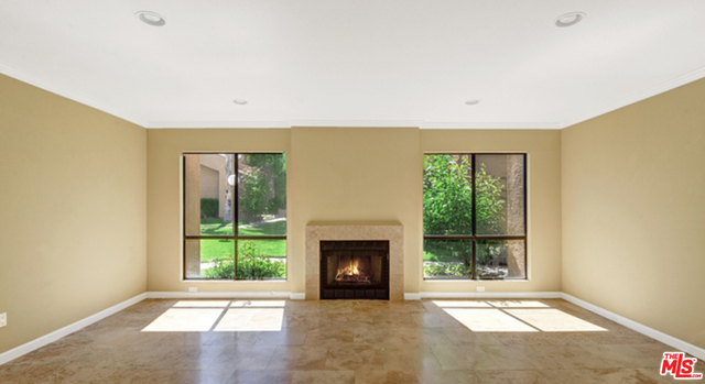 Image 6 for 1655 BEVERLY DR #E
