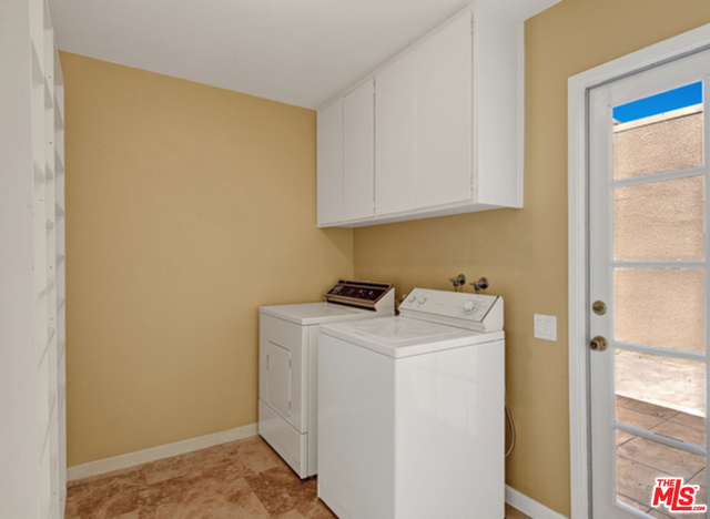 Image 13 for 1655 BEVERLY DR #E