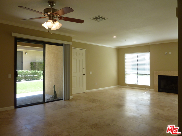 Image 4 for 1655 BEVERLY DR #E