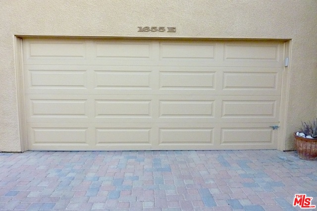 Image 27 for 1655 BEVERLY DR #E