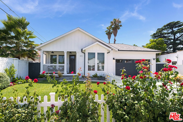 Photo of 4714 Bellflower Ave, WEST TOLUCA LAKE, CA 91602