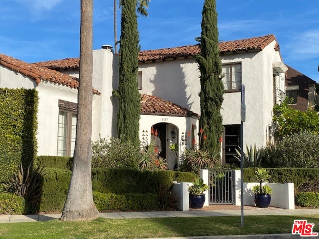 Photo of 857 Keniston Ave, Los Angeles, CA 90005