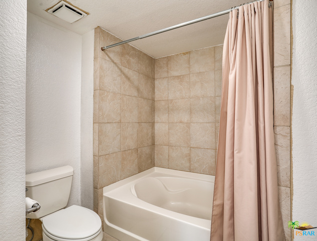 Image 20 for 2700 Mesquite Ave #D17