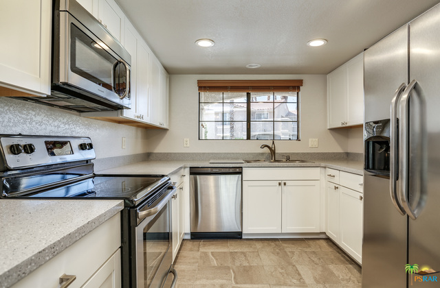 Image 8 for 2700 Mesquite Ave #D17