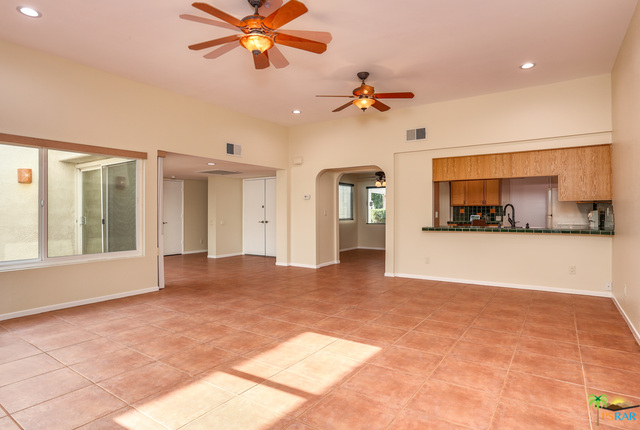 Image 12 for 6089 Fairway Cir