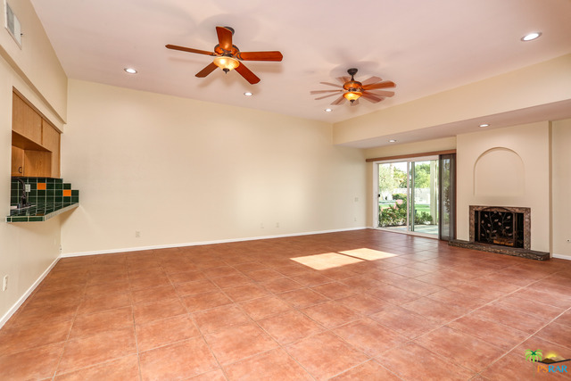 Image 9 for 6089 Fairway Cir