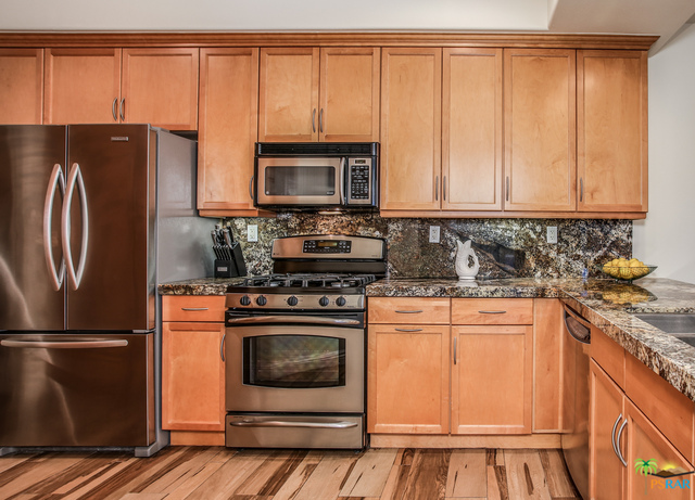 Image 10 for 1393 Yermo Dr S