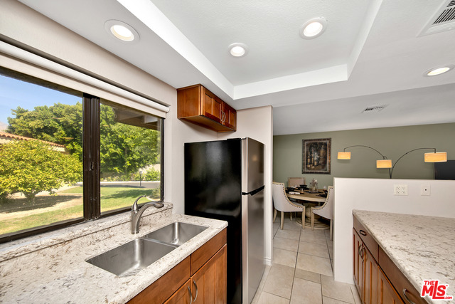 Image 8 for 213 S Louella Rd
