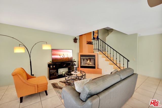 Image 3 for 213 S Louella Rd