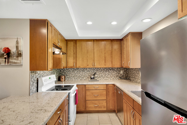 Image 9 for 213 S Louella Rd