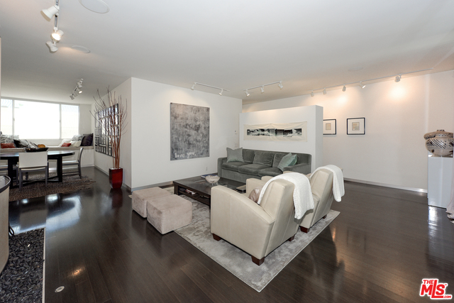 Photo of 520 Montana Ave #302, Santa Monica, CA 90403