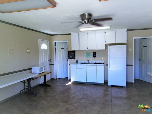 Image 29 for 1900 Palm Canyon Dr #23