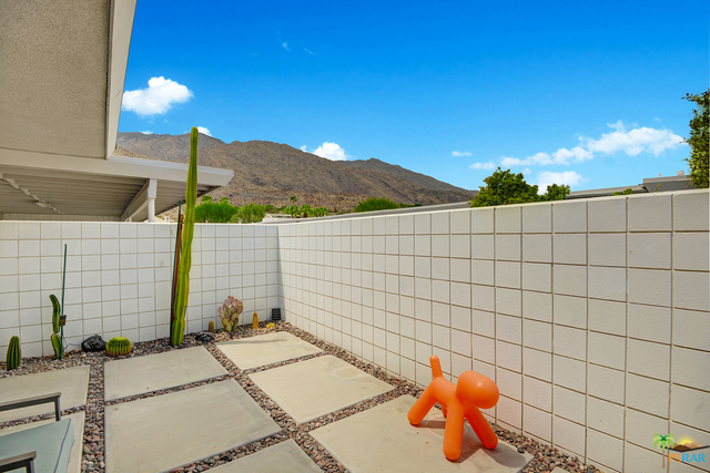 Image 21 for 2550 S Sierra Madre