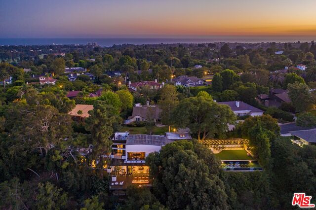 Photo of 1514 San Remo Dr, Pacific Palisades, CA 90272