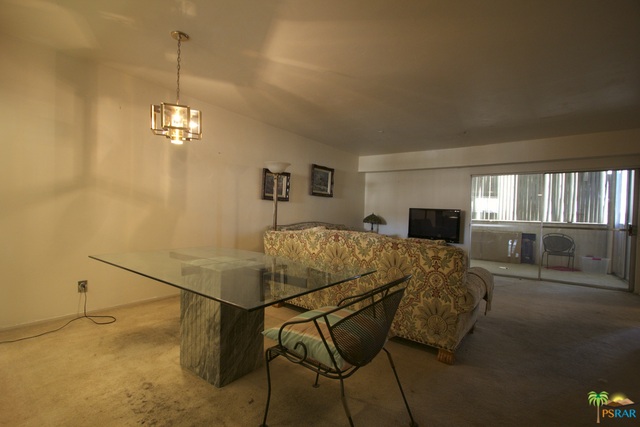 Image 2 for 277 Alejo Rd #203