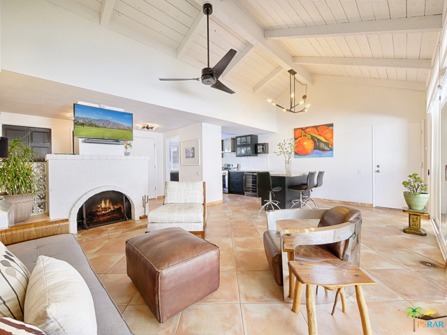 Image 2 for 2344 Linden Way #C