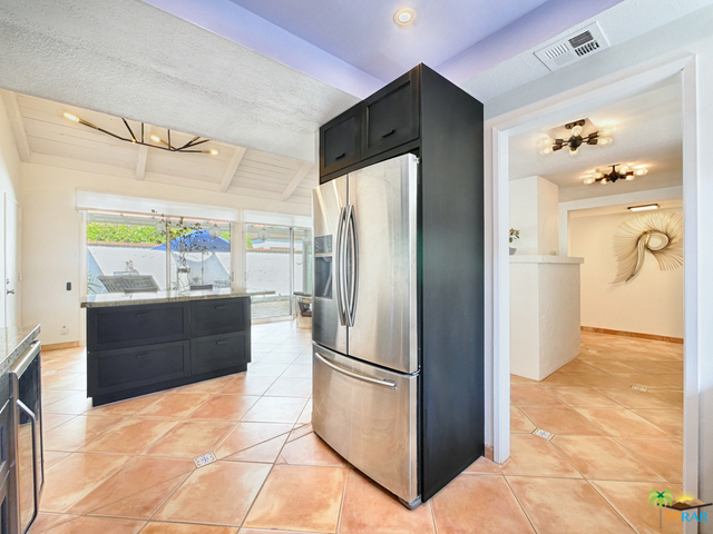 Image 15 for 2344 Linden Way #C