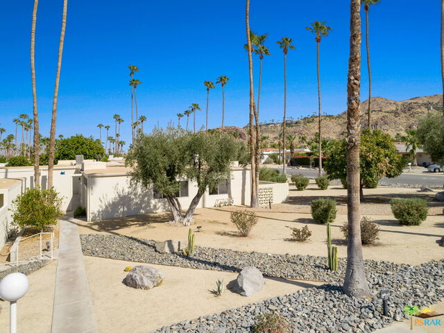 Image 6 for 1876 S Barona Rd