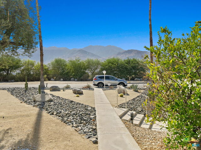 Image 7 for 1876 S Barona Rd
